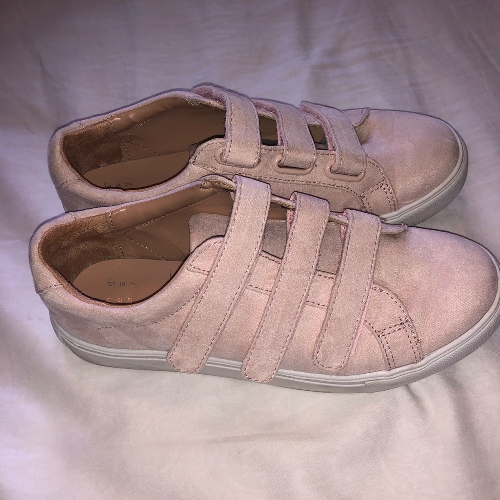 dusty pink velcro sneakers